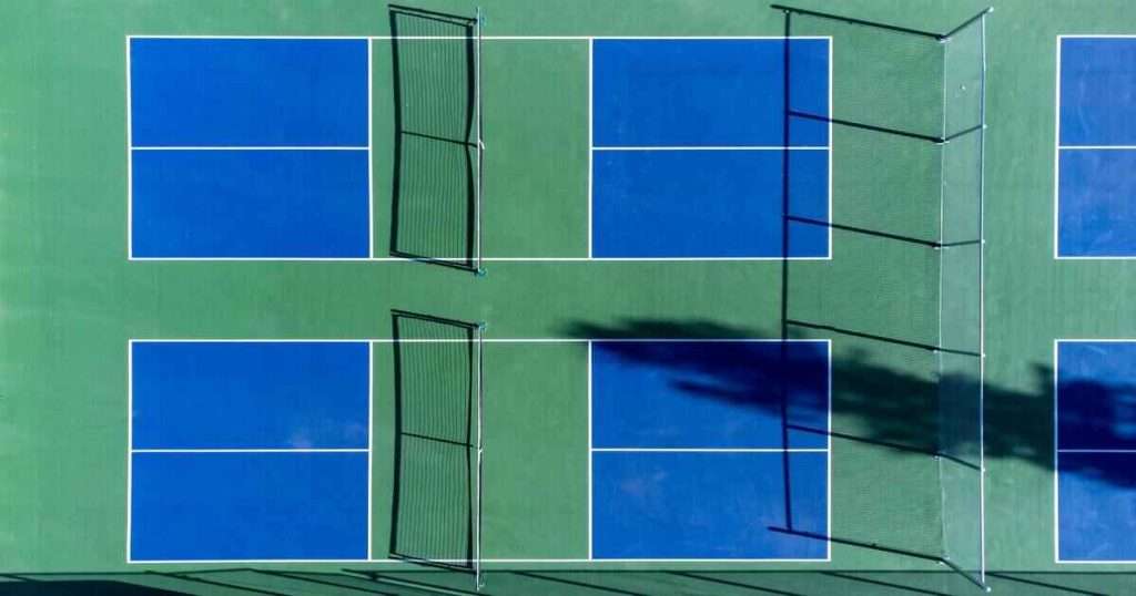Badminton-Court