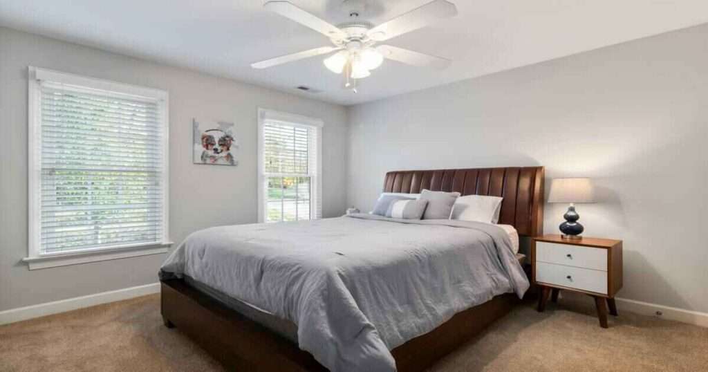 The-King-Size-Bed