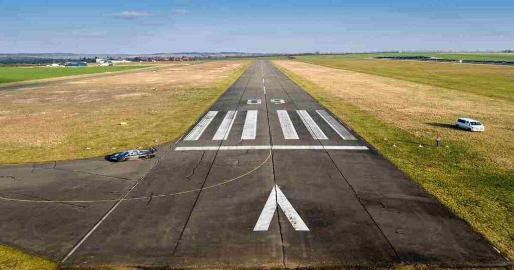 Airport-Runways